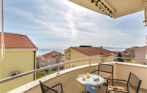 Amazing Apartment In Makarska With Wifi